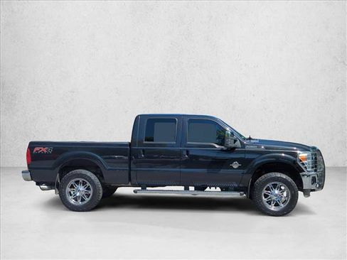 Used 2014 Ford F250 Lariat w/ Lariat Ultimate Package AWD/4WD image 4