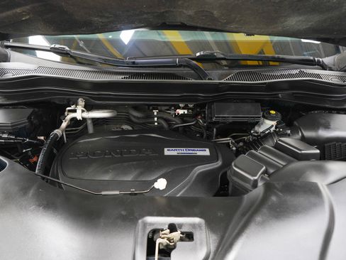 Used 2016 Honda Pilot Touring image 33