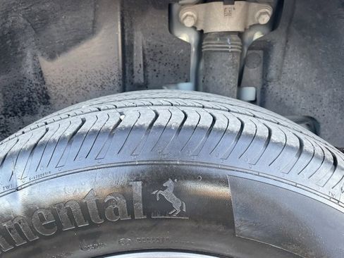 Used 2023 Ford Maverick XLT image 7