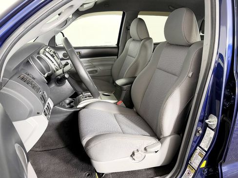 Used 2013 Toyota Tacoma 4x4 Double Cab image 26