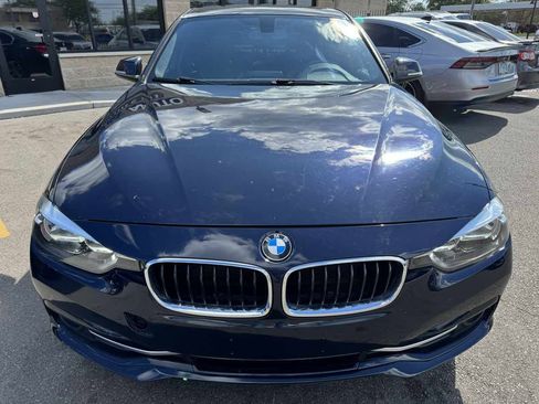 Used 2017 BMW 330i Sedan RWD image 2
