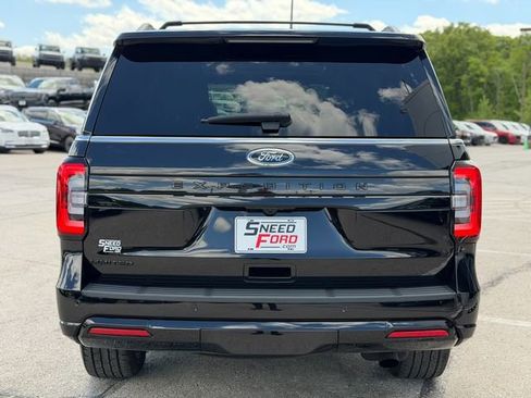 Used 2024 Ford Expedition Limited RWD image 6