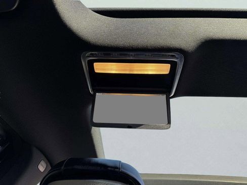 Used 2019 Mercedes-Benz S 560 4MATIC Sedan image 37