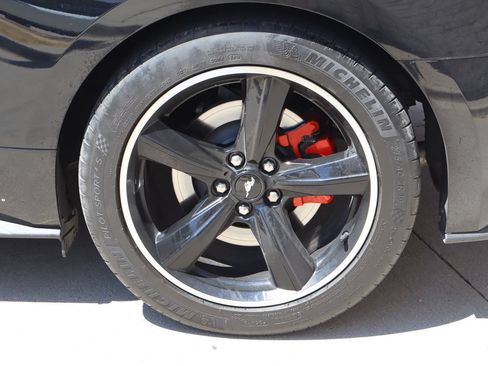 Used 2019 Ford Mustang Bullitt w/ Bullitt Electronics Package RWD image 28
