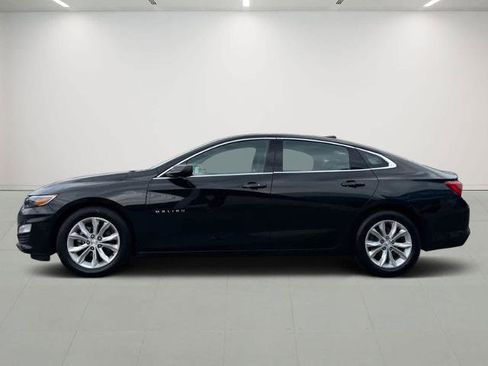 Used 2023 Chevrolet Malibu LT image 3
