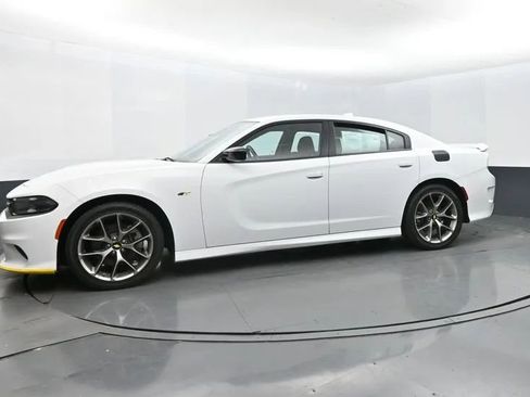 Used 2023 Dodge Charger GT image 5