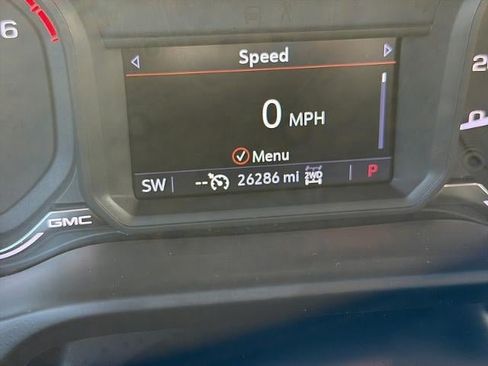Used 2019 GMC Sierra 1500 SLT w/ SLT Premium Plus Package AWD/4WD image 30