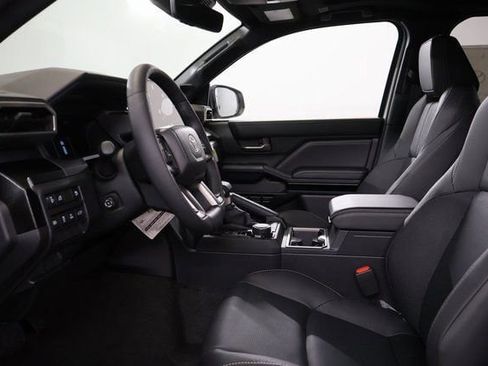New 2026 Toyota 4Runner Limited AWD/4WD image 11