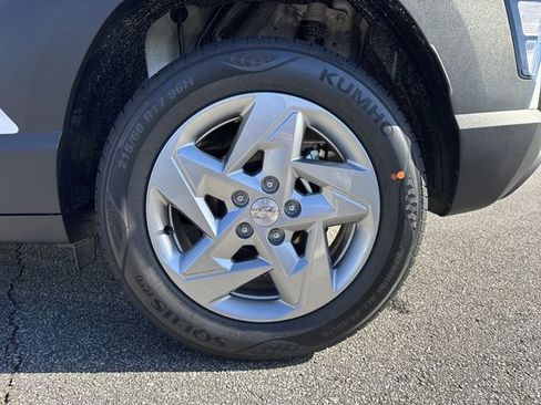 New 2026 Hyundai Kona SE image 19
