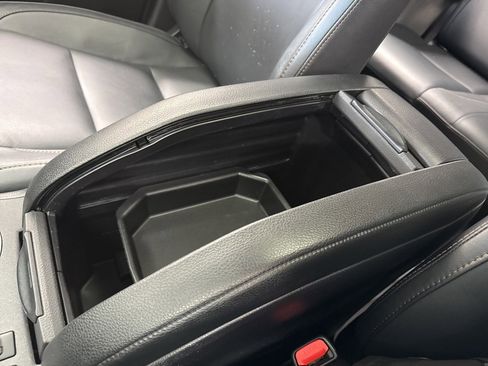 Used 2018 Toyota Highlander XLE image 34