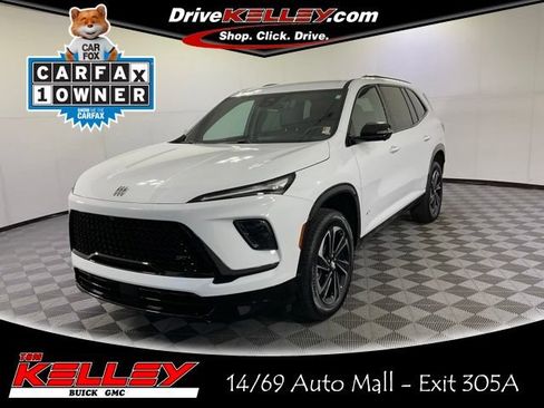 Used 2026 Buick Enclave Sport Touring FWD image 1