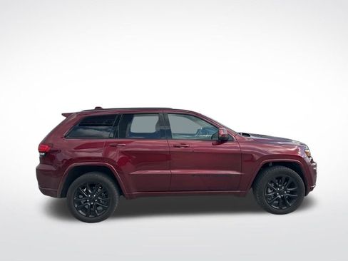 Used 2022 Jeep Grand Cherokee Laredo X image 7