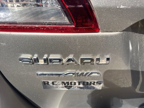 Used 2016 Subaru Outback 2.5i Limited image 14