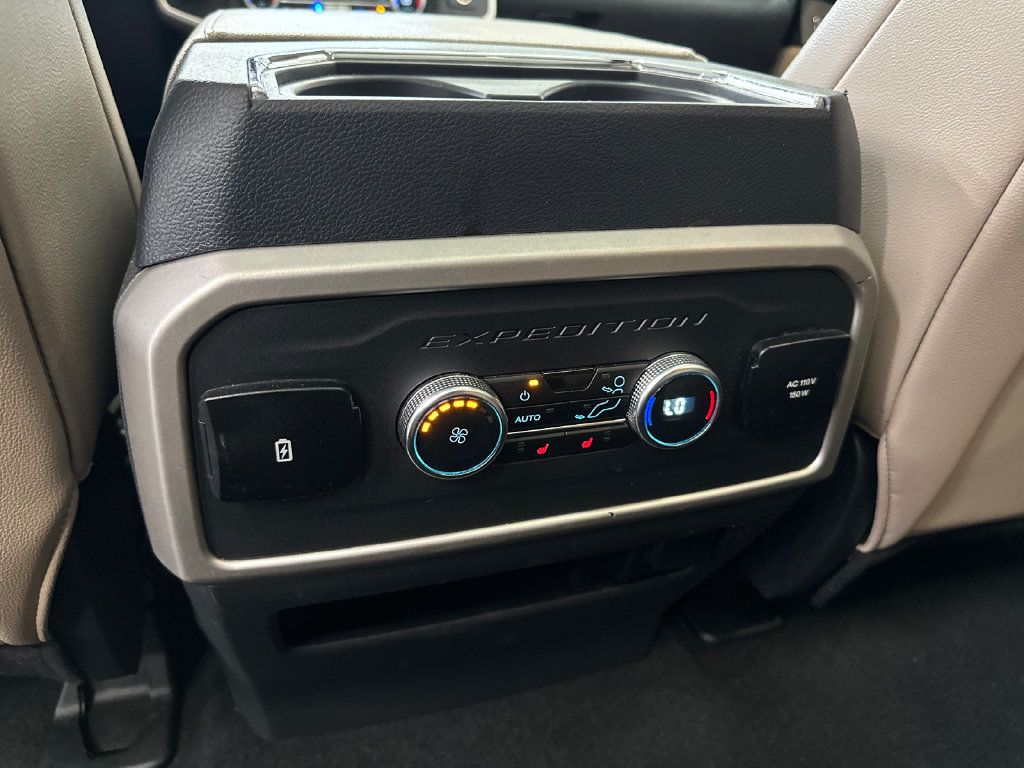 Used 2024 Ford Expedition Limited AWD/4WD image 26