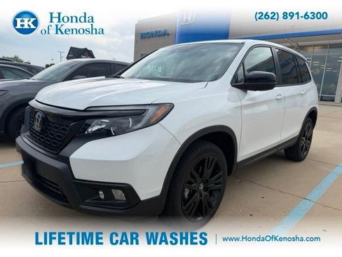 Used 2021 Honda Passport Sport image 1