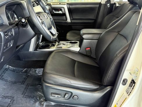 Used 2022 Toyota 4Runner TRD Sport image 17