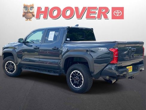 Used 2025 Toyota Tacoma TRD Off-Road w/ TRD Off Road Upgrade Package AWD/4WD image 6
