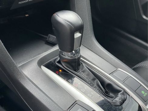 Used 2019 Honda Civic Sport image 15