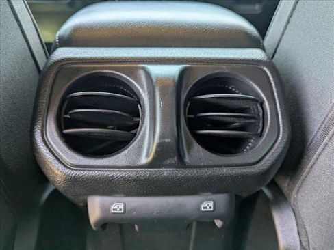 Used 2021 Jeep Wrangler Unlimited Sport AWD/4WD image 16