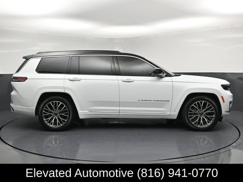 Used 2025 Jeep Grand Cherokee L Summit AWD/4WD image 35