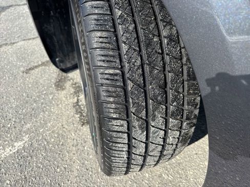 Used 2020 Tesla Model 3 Performance image 33