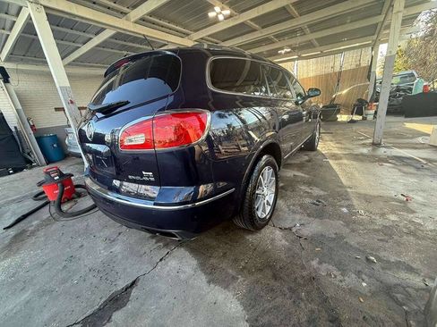 Used 2017 Buick Enclave Convenience FWD image 6