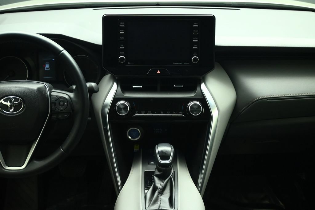 Used 2022 Toyota Venza LE AWD/4WD image 37