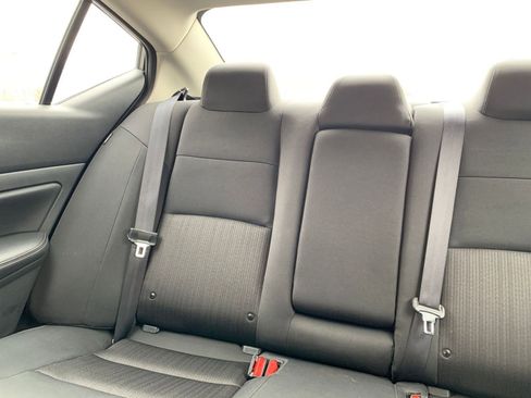 Used 2025 Nissan Altima 2.5 SV image 40