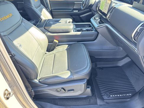 New 2026 Ford Expedition Tremor image 13