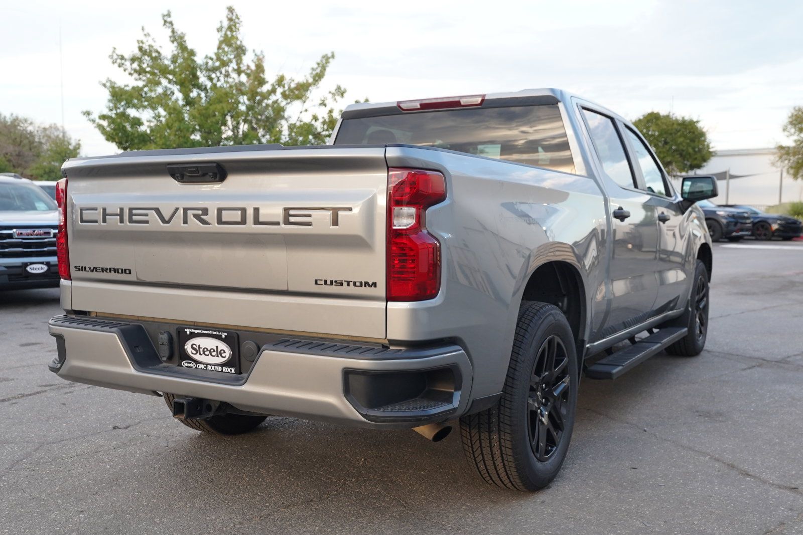 Used 2024 Chevrolet Silverado 1500 Custom w/ LPO, Dark Essentials Package RWD image 5
