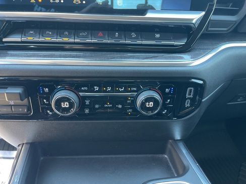 Certified 2025 Chevrolet Silverado 1500 LTZ w/ LTZ Premium Package image 31