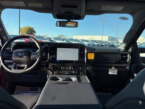 New 2026 Ford F350 Lariat w/ Black Appearance Package image 32