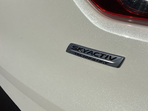 Used 2018 MAZDA CX-3 Touring w/ Preferred Equipment Package image 16