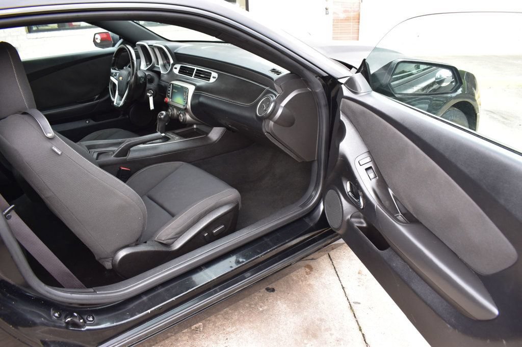 Used 2015 Chevrolet Camaro LT w/ LPO, Black Appearance Package RWD image 17