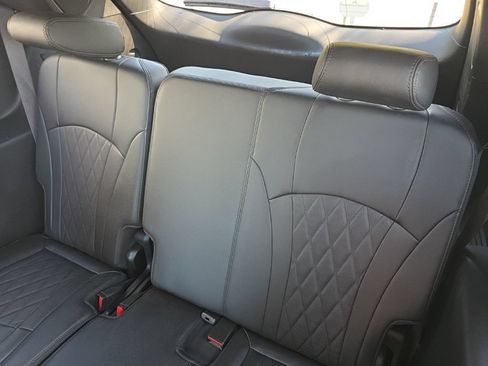 Used 2024 Buick Enclave Avenir w/ Avenir Technology Package FWD image 18