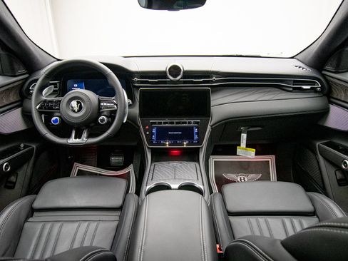 New 2025 Maserati Grecale GT AWD/4WD image 12
