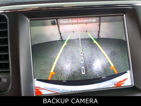 Used 2018 Jeep Grand Cherokee Altitude image 19