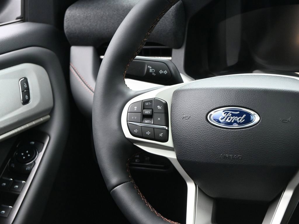 New 2026 Ford Explorer Active w/ Active Comfort Package AWD/4WD image 22