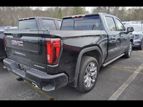 Used 2025 GMC Sierra 1500 Denali image 3