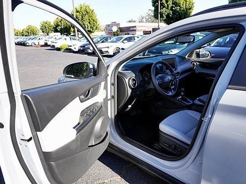 Certified 2023 Hyundai Kona SEL FWD image 35