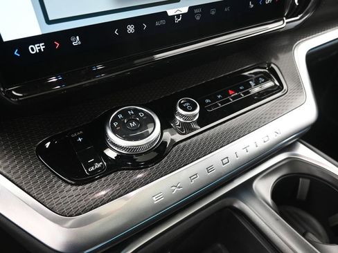 New 2026 Ford Expedition Max Platinum AWD/4WD image 17