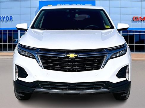 Used 2024 Chevrolet Equinox LT w/ LPO, Floor Liner Package image 2