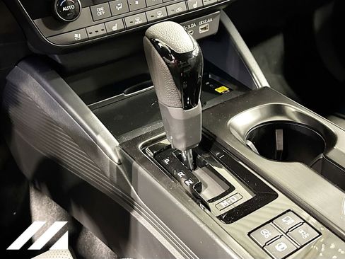 New 2026 Subaru Outback Touring AWD/4WD image 19