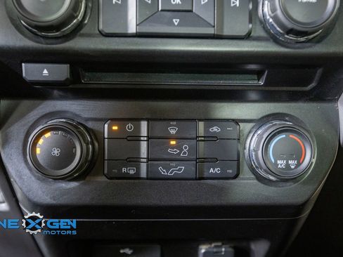 Used 2016 Ford F150 XLT w/ Equipment Group 301A Mid AWD/4WD image 19
