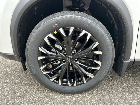 New 2026 Nissan Rogue SV FWD image 11