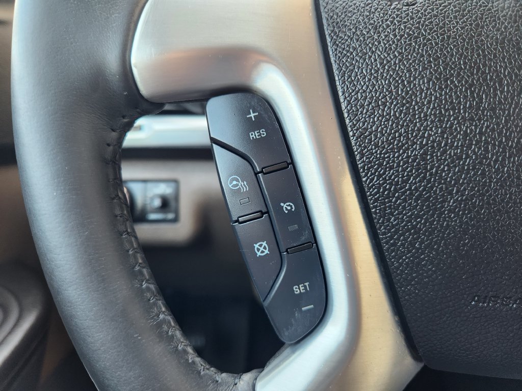 Used 2016 GMC Acadia SLT w/ Open Road Package FWD image 28