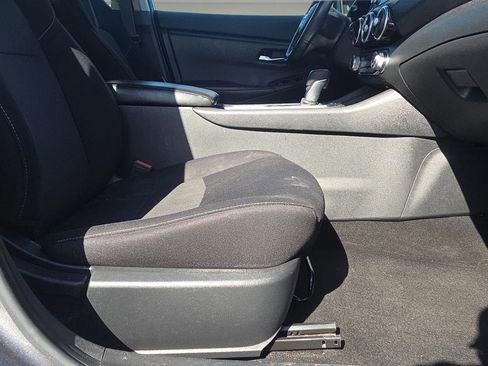 Used 2022 Nissan Sentra SV w/ All-Weather Package FWD image 15