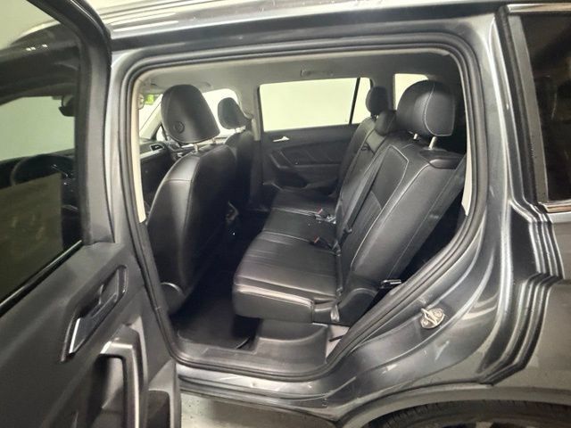 Used 2023 Volkswagen Tiguan SE FWD image 22