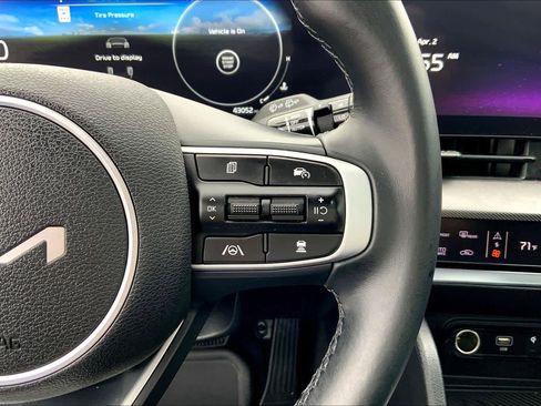 Used 2024 Kia Sportage SX image 22