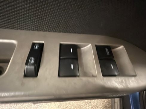 Used 2009 Ford Escape XLT image 18